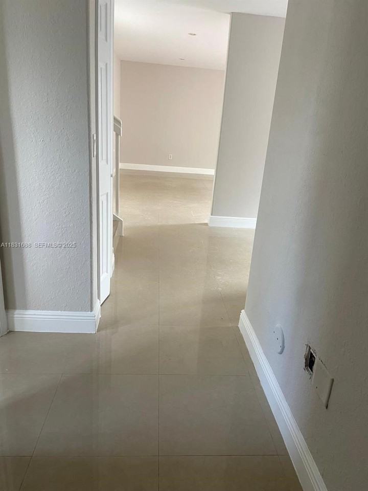 7289 Northwest 173rd Drive #103 - Photo 4 of 18