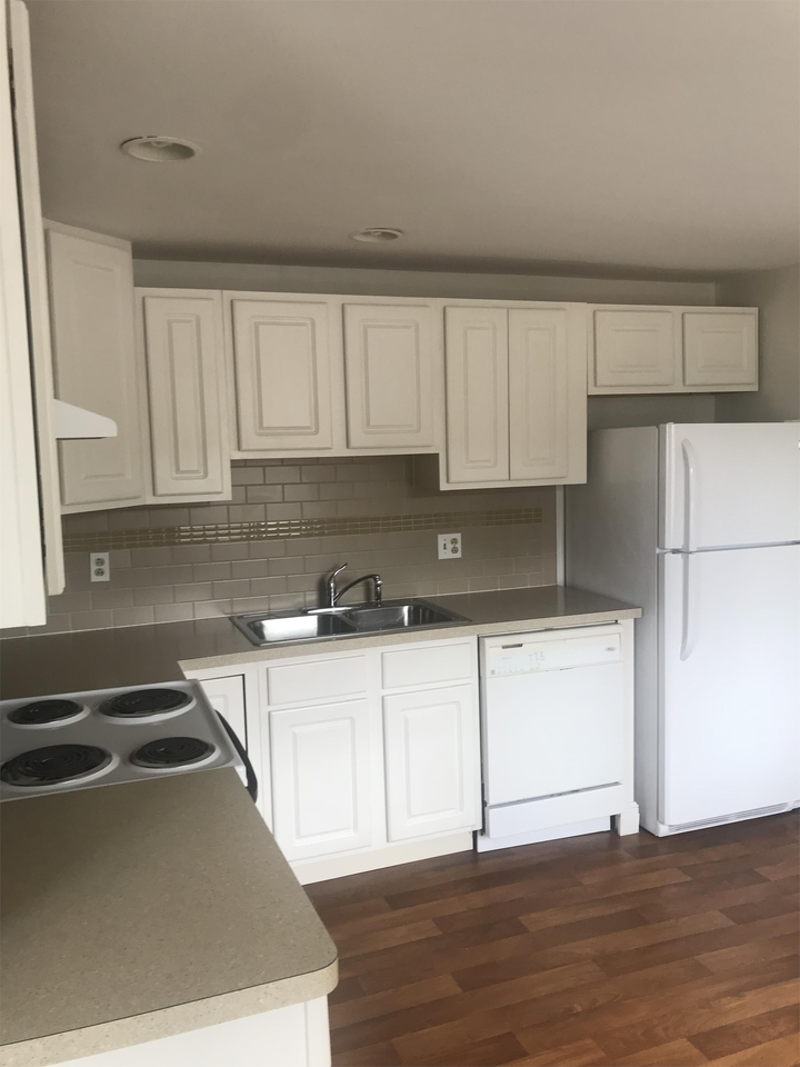 The Flats on French (1307) - Photo 7 of 12