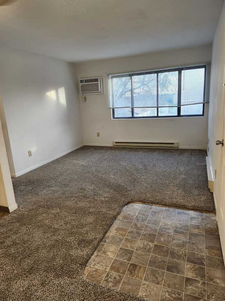 2104 Lincoln Avenue - Photo 2 of 10