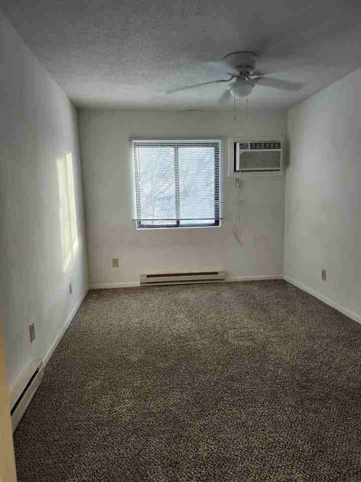 2104 Lincoln Avenue - Photo 6 of 10