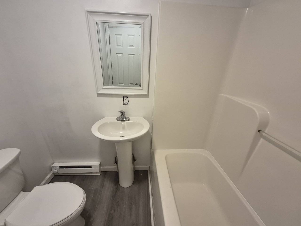 107 Broad Street - Photo 4 of 13