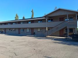 featured image of 402 E King Ave