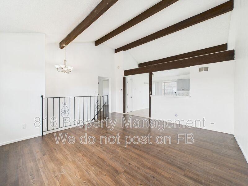 10514 E 41st Ter - Photo 7 of 20