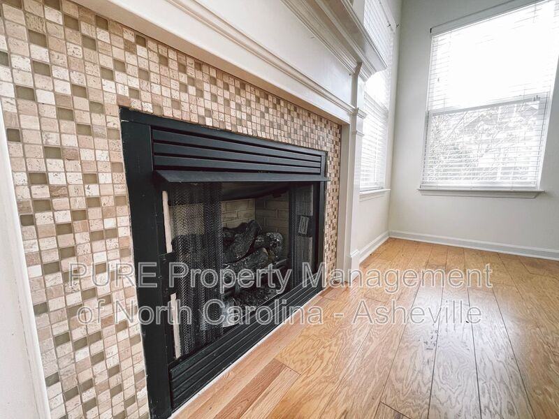 277 Old Farm School Rd - Photo 4 of 18