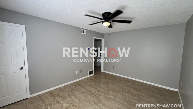 5333 Clinchport Cir - Photo 4 of 16