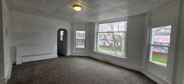 featured image of 101 N 13th St