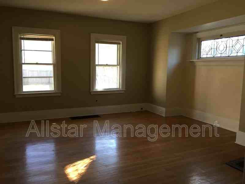 3186 Whitethorn Rd - Photo 4 of 18