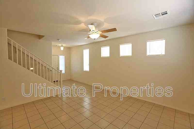 17618 W Mandalay Ln - Photo 4 of 17