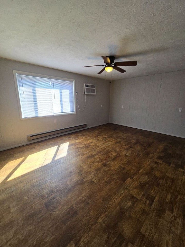 Cedars Apartments - Photo 2 of 27