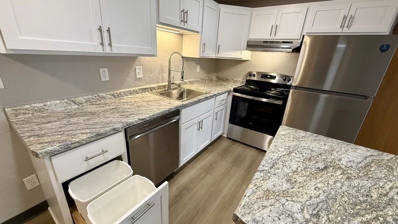 2752 Humboldt Rd - Photo 7 of 23