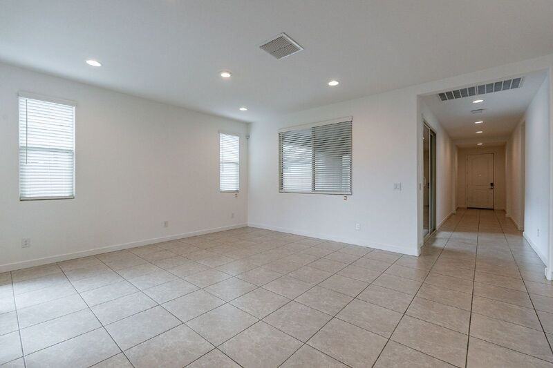 21637 S 212th Pl - Photo 5 of 46