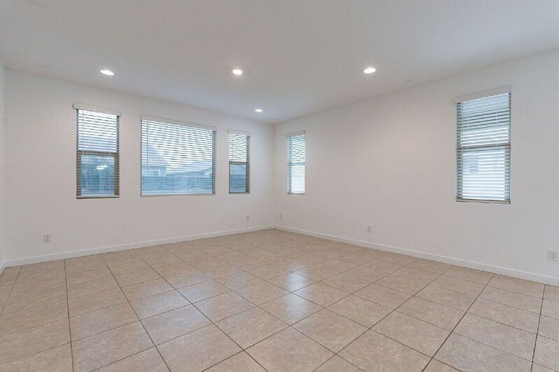 21637 S 212th Pl - Photo 6 of 46