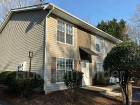 11 Rathfarnham Rd #11L - Photo 1 of 1