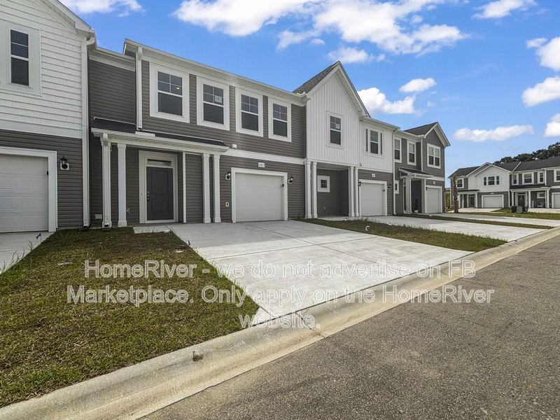 347 Sandridgebury Dr - Photo 2 of 21