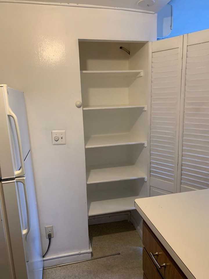 9 East Read Street - 8098 - Photo 5 of 12