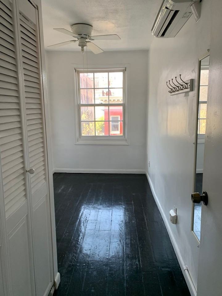 9 East Read Street - 8098 - Photo 7 of 12