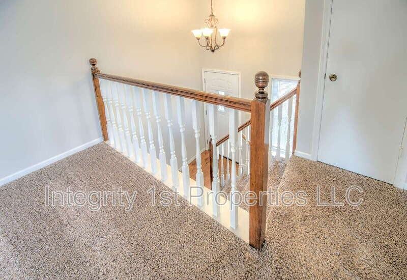 8635 N Hull Ave - Photo 4 of 24