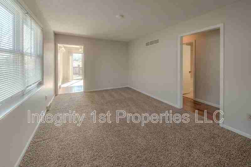 8635 N Hull Ave - Photo 5 of 24