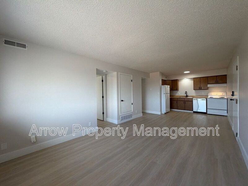 539 N 24th St #16 - Photo 5 of 10