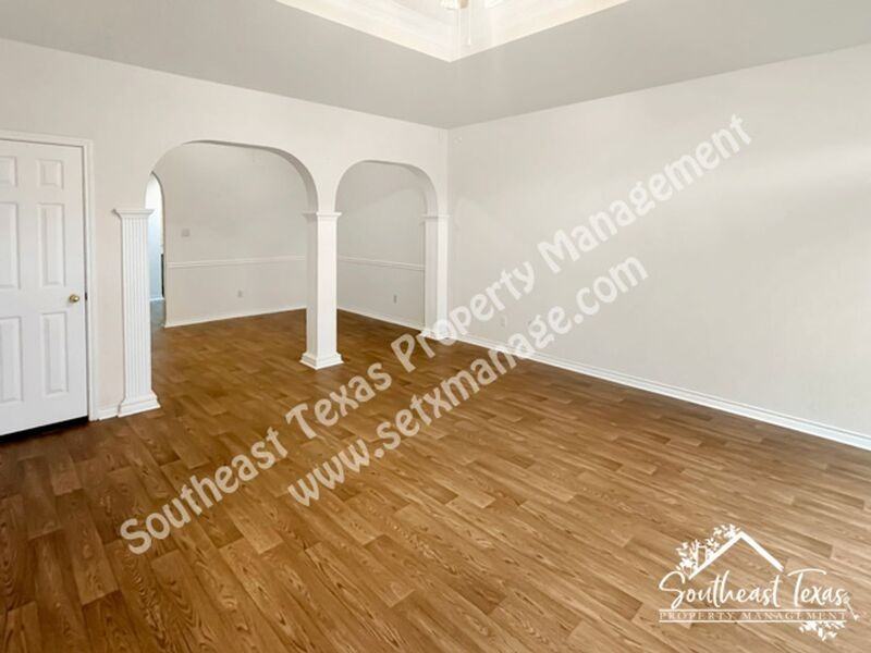 30 Stephens Ln - Photo 4 of 12