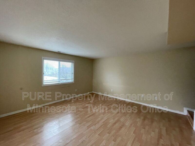 15825 Granada Ave - Photo 5 of 12