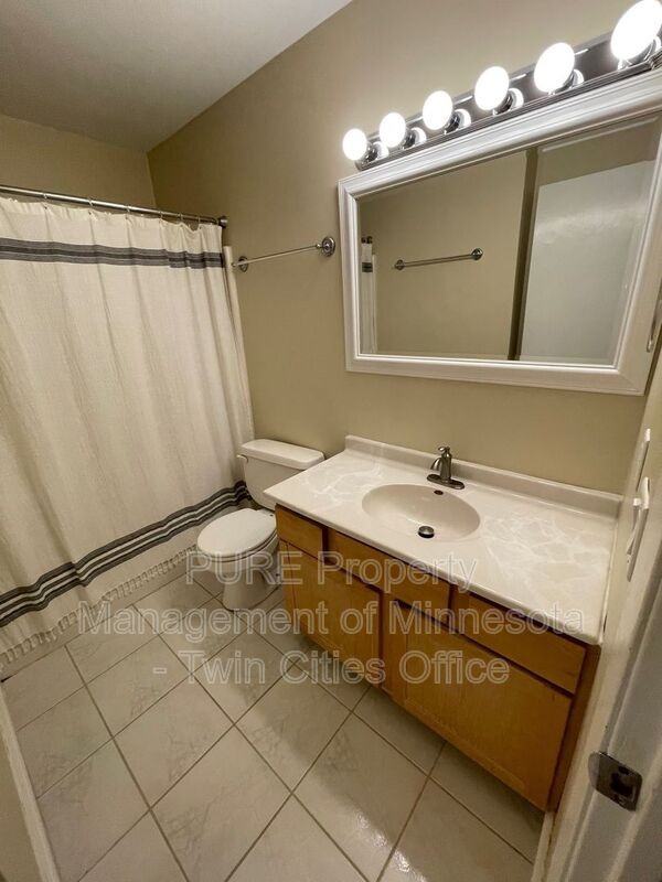 15825 Granada Ave - Photo 6 of 12