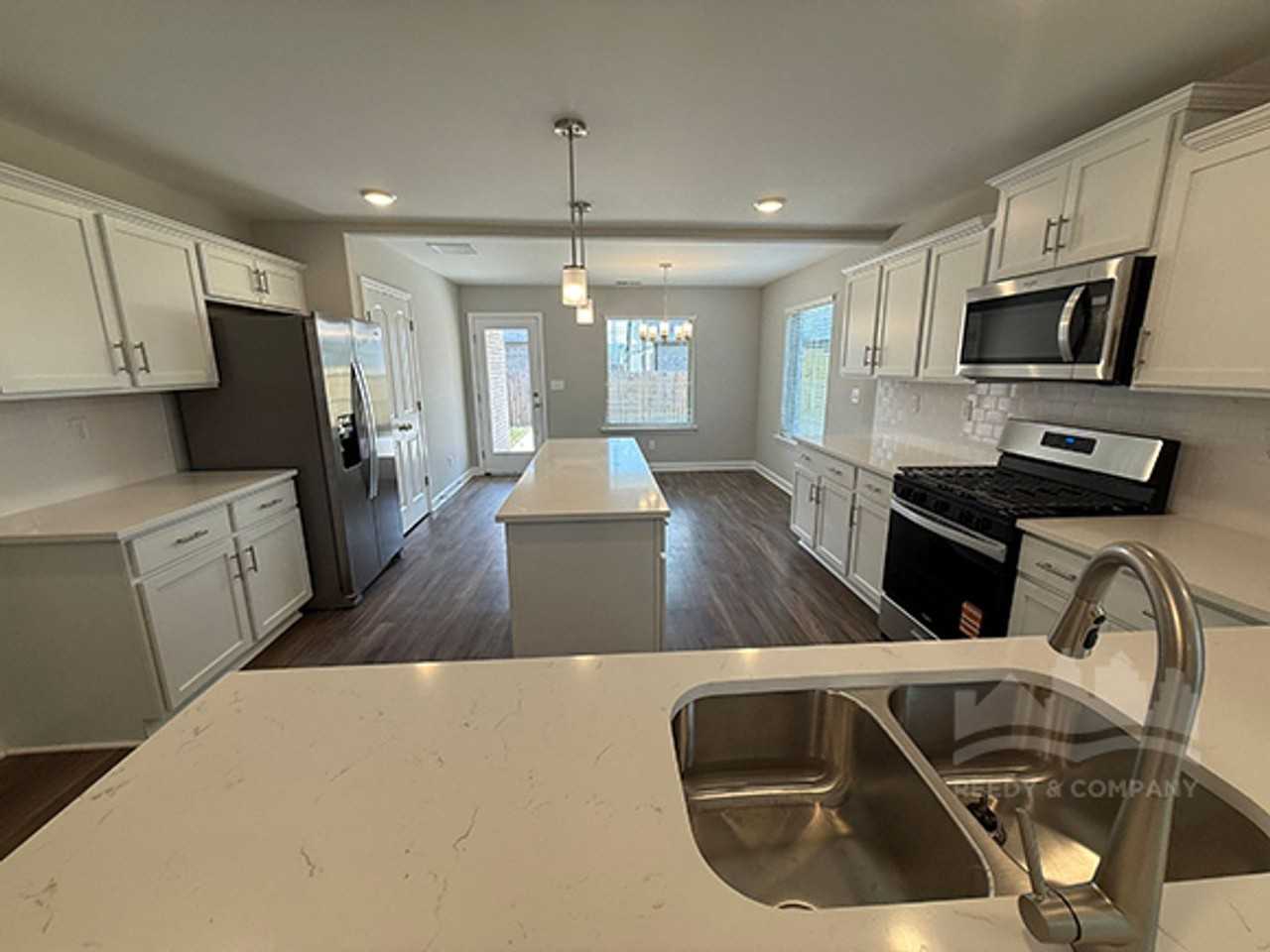 40 40 Blue Dr - Photo 7 of 24