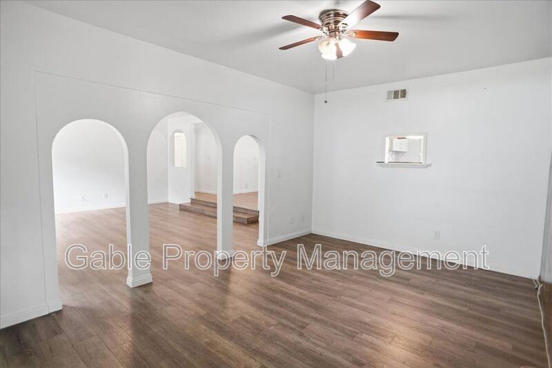 27277 Garza Dr - Photo 4 of 19