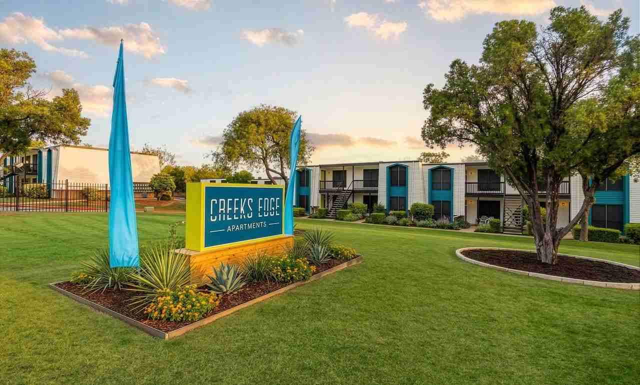 Creeks Edge Apartments - Photo 3 of 50