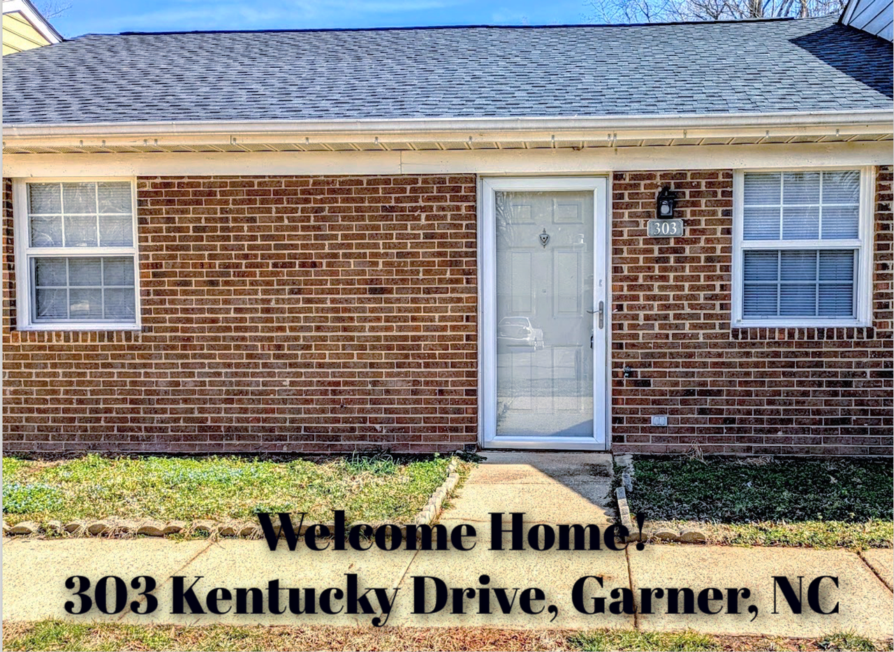 303 Kentucky Dr - Photo 2 of 20