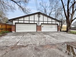 featured image of 1262 S Boulevard