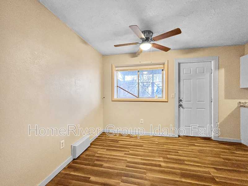 1262 S Boulevard - Photo 6 of 20