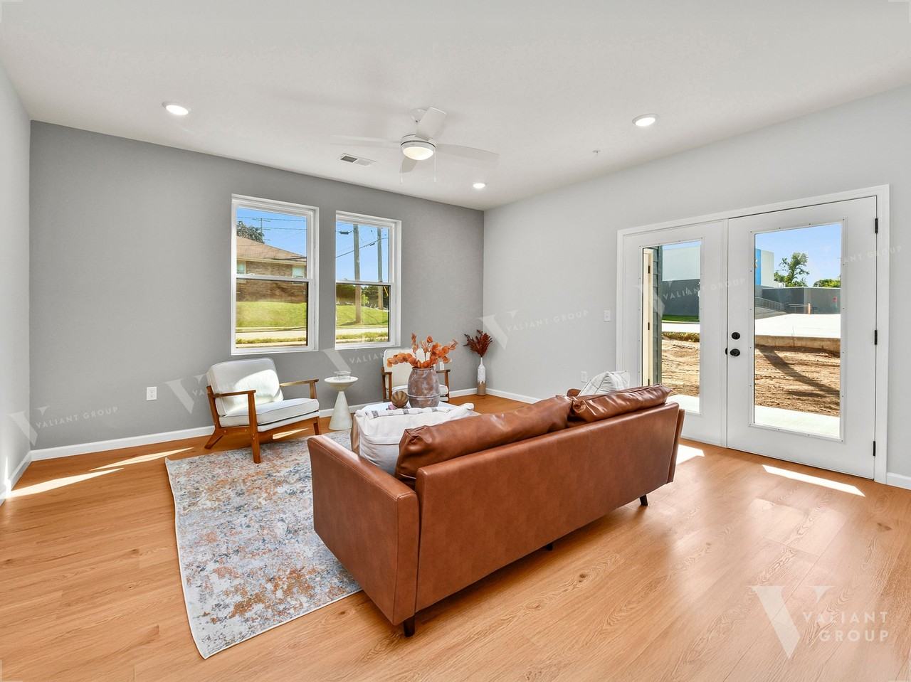 The Knoll - Photo 4 of 50