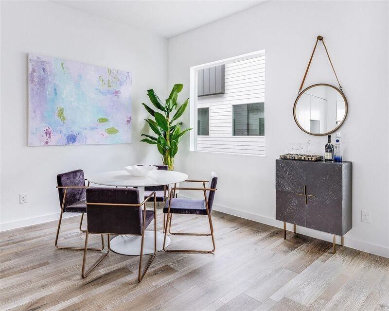 5026 Bryan St #402 - Photo 6 of 18