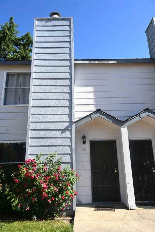 8272 Center Pkwy - Photo 2 of 16