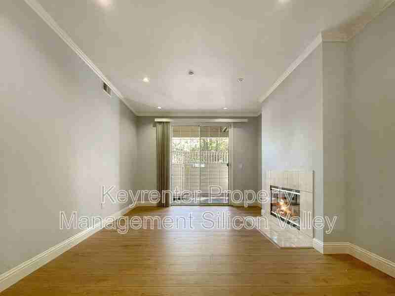 602 Arcadia Ter #104 - Photo 5 of 18