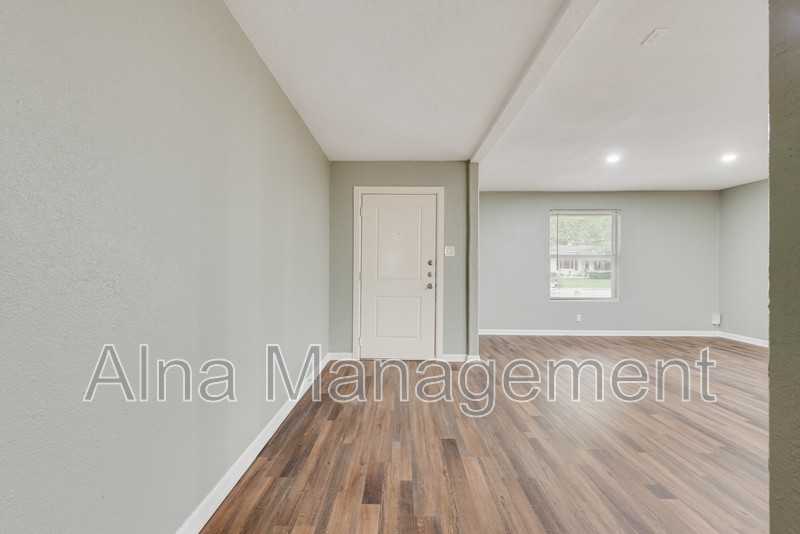 3332 Mesquite Rd - Photo 7 of 25