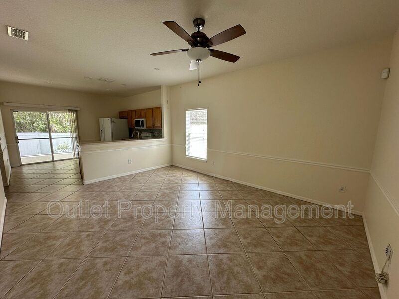 4749 Waterside Pointe Cir - Photo 3 of 13