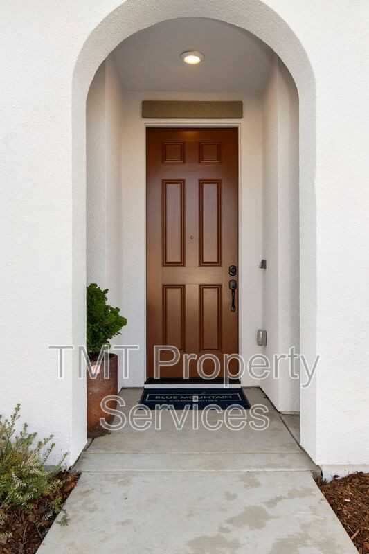 2960 Valbonne Walk - Photo 2 of 50