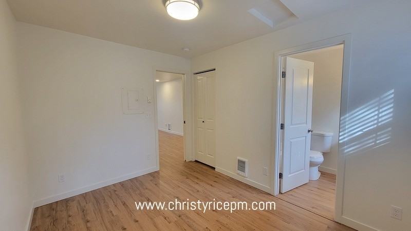 4228 337th Pl Se - Photo 7 of 16