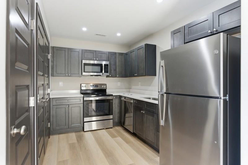 109 Macy Way - Photo 3 of 10