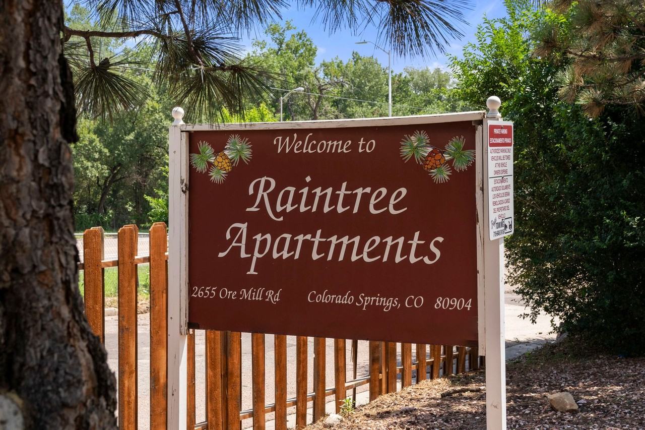 Raintree Apartments - Photo 4 of 40