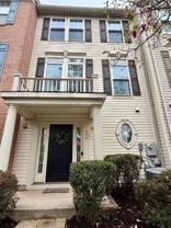 978 Harrison Cir - Photo 1 of 1