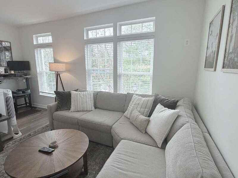 978 Harrison Cir - Photo 6 of 30