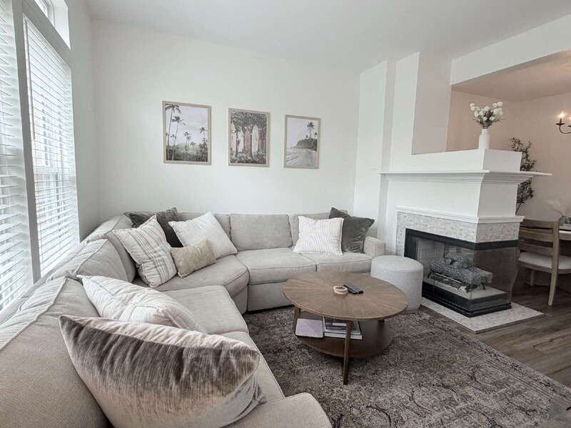 978 Harrison Cir - Photo 7 of 30