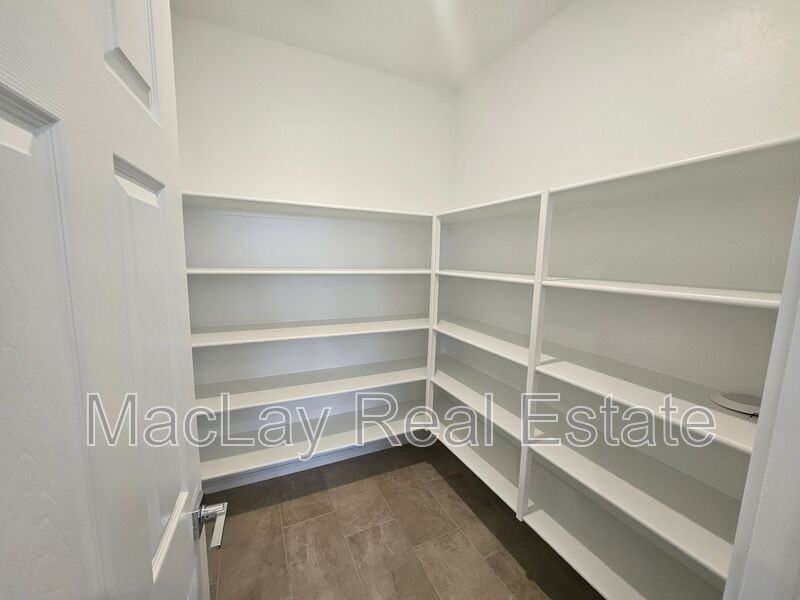 548 W Fremont Pass - Photo 7 of 22