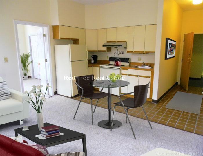 81 Essex St #42 - Photo 3 of 6