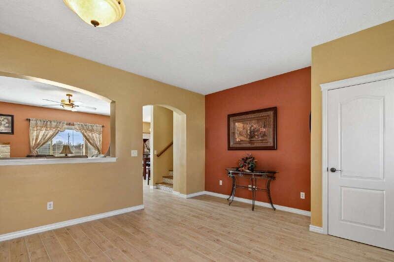 2295 W Apgar Creek Dr - Photo 5 of 37