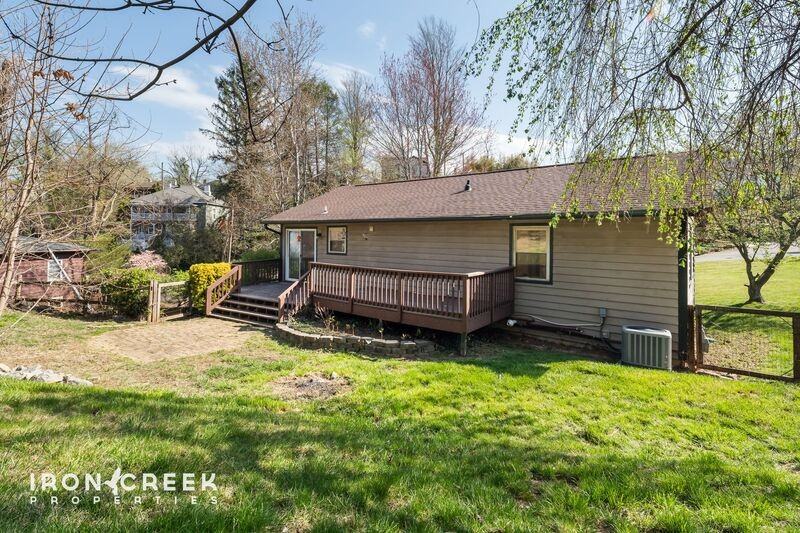 25 Hazzard St - Photo 3 of 26