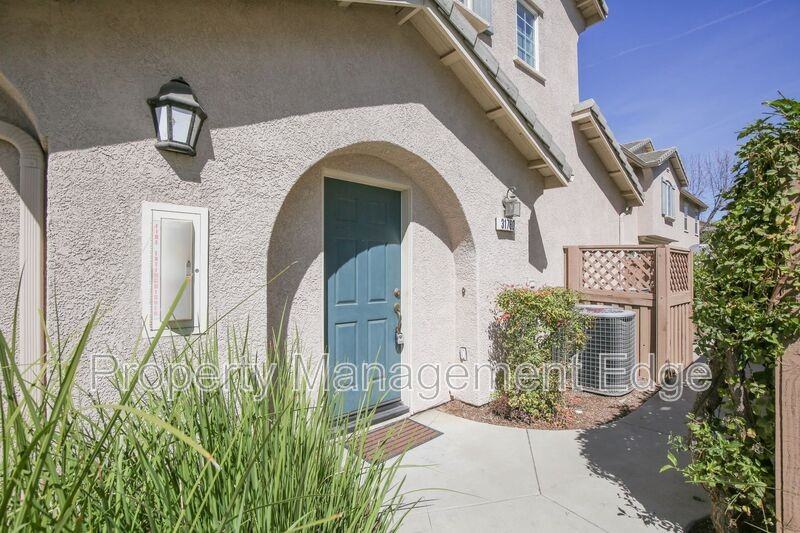 31780 Lucio Ln - Photo 2 of 21